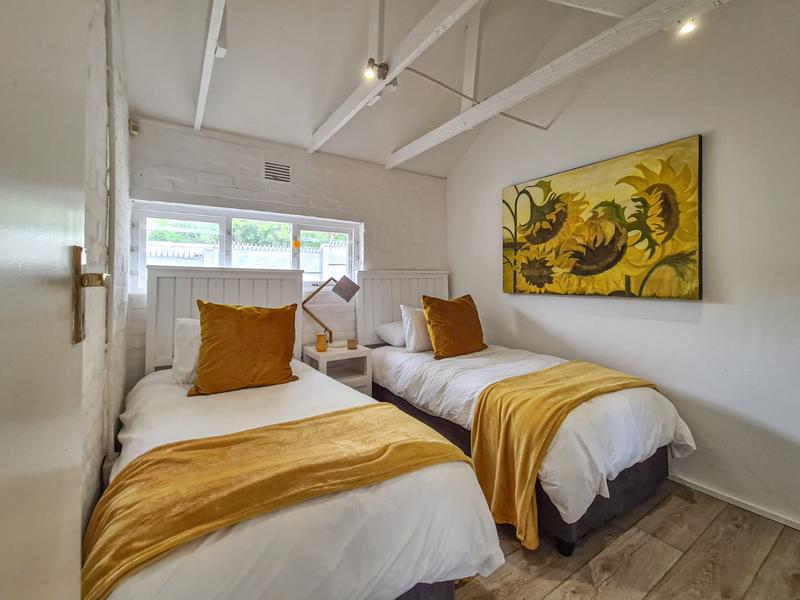 5 Bedroom Property for Sale in Hout Bay Western Cape